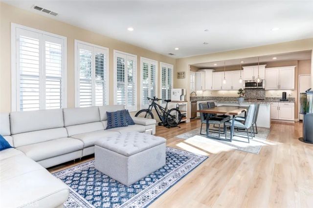 135 Fixie, Irvine, CA 92618