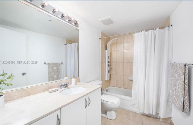 1750 N Bayshore Dr 4601, Miami, FL 33132