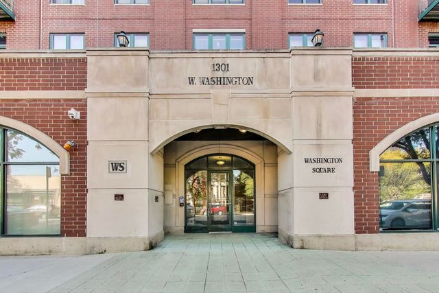 1301 W Washington Boulevard 604, Chicago, IL 60607