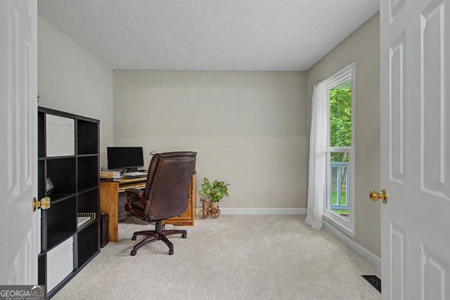 140 Thomas Crossing Drive, Newnan, GA 30265