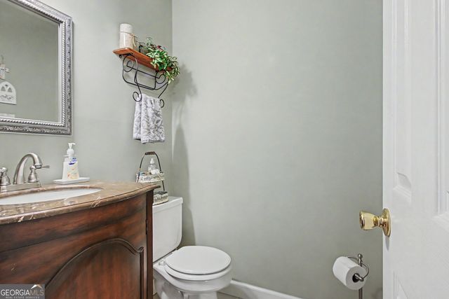 140 Thomas Crossing Drive, Newnan, GA 30265