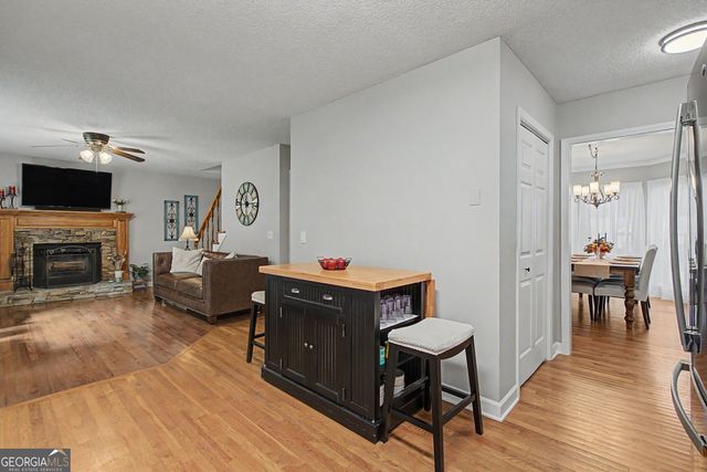 140 Thomas Crossing Drive, Newnan, GA 30265