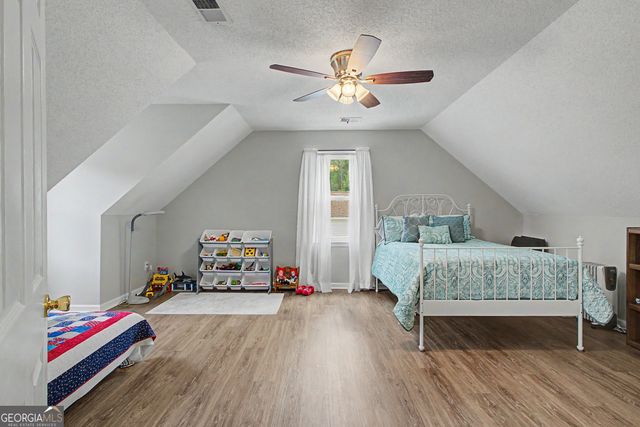 140 Thomas Crossing Drive, Newnan, GA 30265