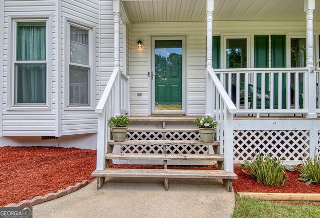 140 Thomas Crossing Drive, Newnan, GA 30265