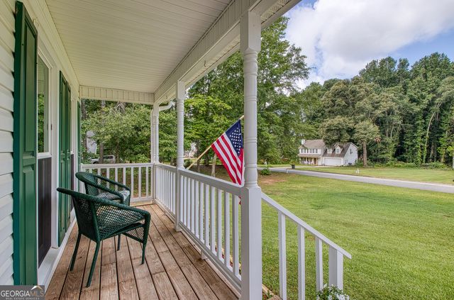 140 Thomas Crossing Drive, Newnan, GA 30265