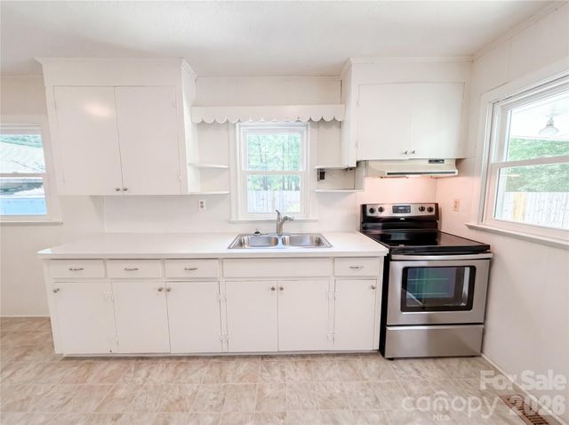 803 N Weldon Street, Gastonia, NC 28052