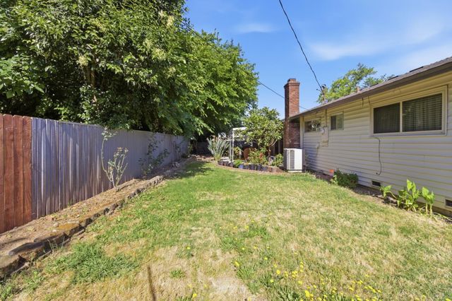 3820 Tavi Ave, North Highlands, CA 95660