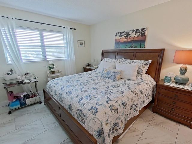 1845 VERA PLACE 29, Sarasota, FL 34235