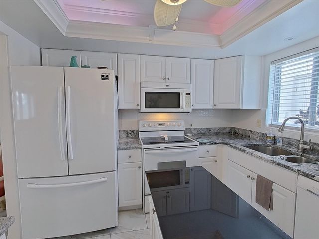 1845 VERA PLACE 29, Sarasota, FL 34235