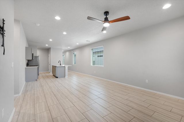 4863 Longs Peak Road NE, Rio Rancho, NM 87144