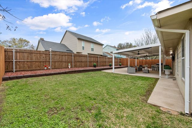 3104 Creekwood Lane, Fort Worth, TX 76123