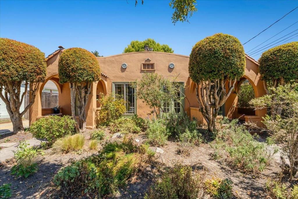 806 Seabright Avenue, Santa Cruz, CA 95062
