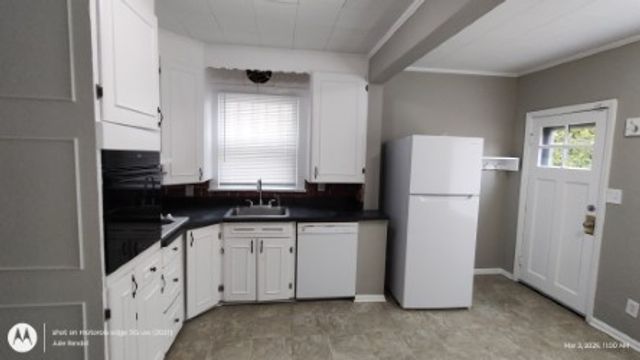 253 Peach Orchard Avenue, Oakwood, OH 45419
