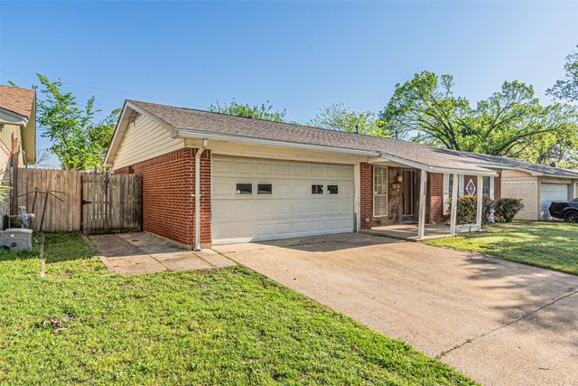 2009 Meadow Lark Lane, Irving, TX 75060