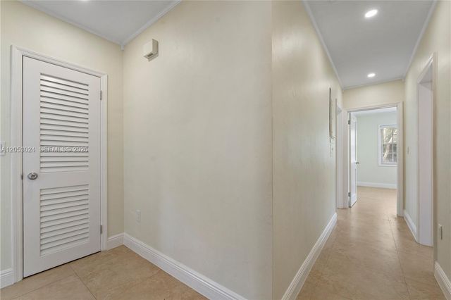 516 Gerona Ave, Coral Gables, FL 33146