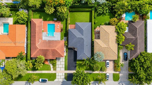 516 Gerona Ave, Coral Gables, FL 33146