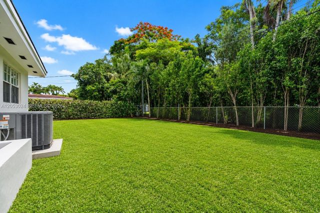 516 Gerona Ave, Coral Gables, FL 33146