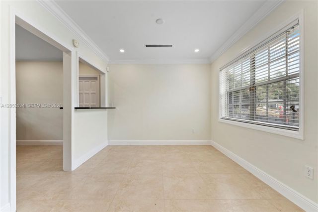 516 Gerona Ave, Coral Gables, FL 33146