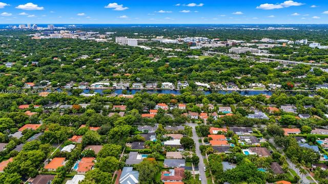 516 Gerona Ave, Coral Gables, FL 33146