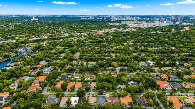 516 Gerona Ave, Coral Gables, FL 33146