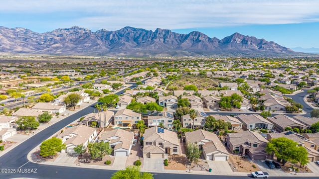 269 W Sacaton Canyon Drive, Oro Valley, AZ 85755