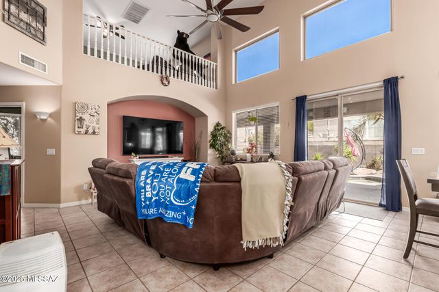 269 W Sacaton Canyon Drive, Oro Valley, AZ 85755