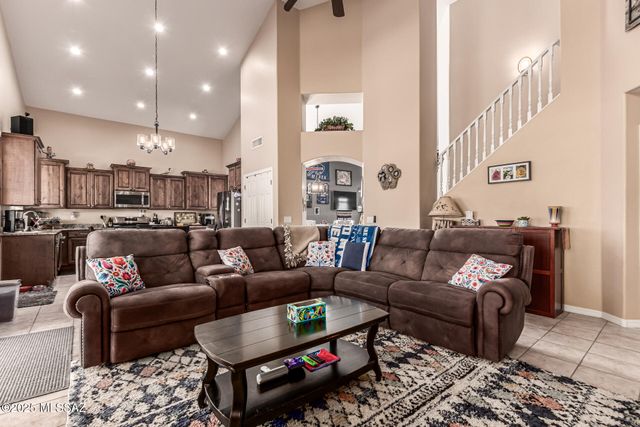 269 W Sacaton Canyon Drive, Oro Valley, AZ 85755