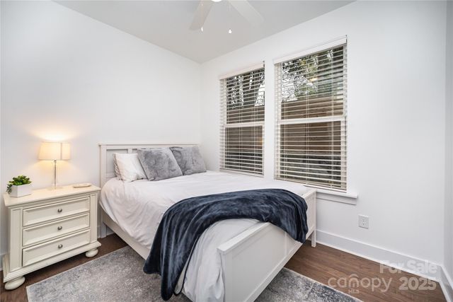 4004 Capital Ridge Court, Charlotte, NC 28205