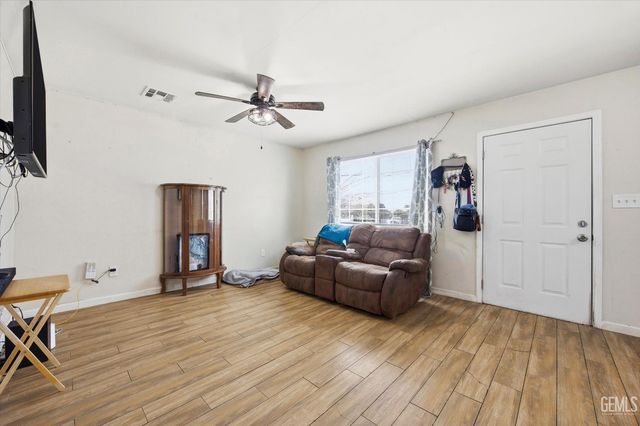 804 Ann Arbor Drive, Bakersfield, CA 93308