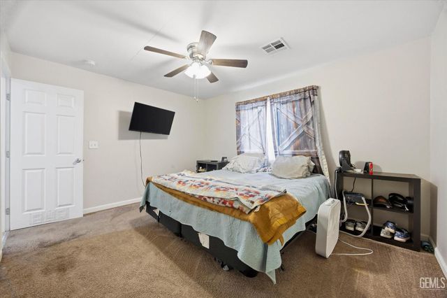 804 Ann Arbor Drive, Bakersfield, CA 93308