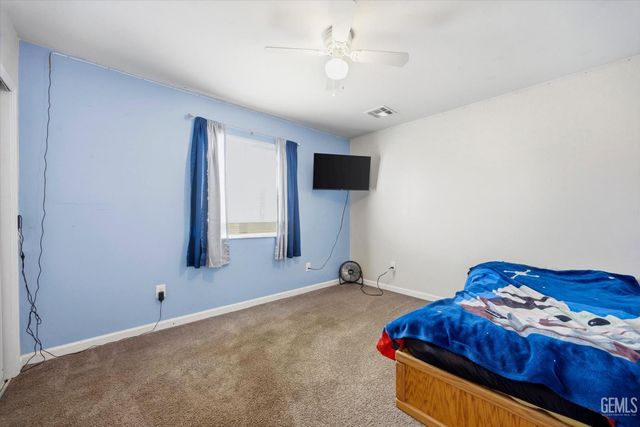 804 Ann Arbor Drive, Bakersfield, CA 93308