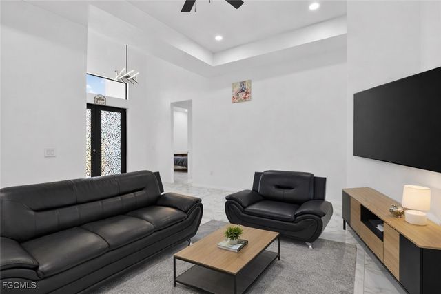 2513 69th ST W, Lehigh Acres, FL 33971