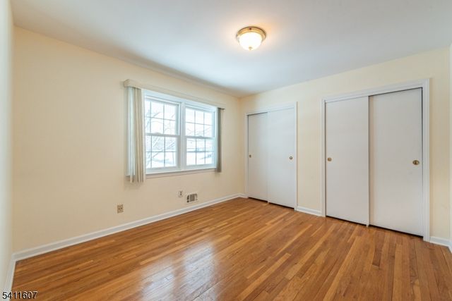 19 Trouville Dr, Parsippany-troy Hills Twp., NJ 07054