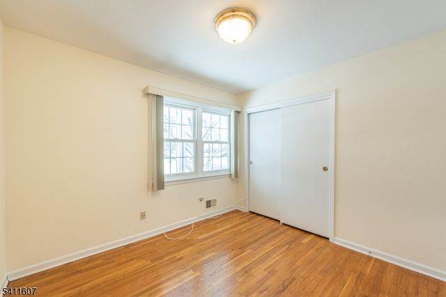 19 Trouville Dr, Parsippany-troy Hills Twp., NJ 07054