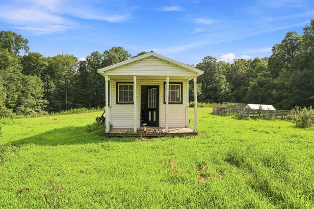 1650 Little Fish Trap Rd, Lawrenceburg, TN 38464