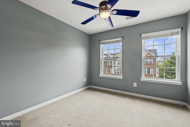 1208 NE CAMBRIA TER NE, Leesburg, VA 20176