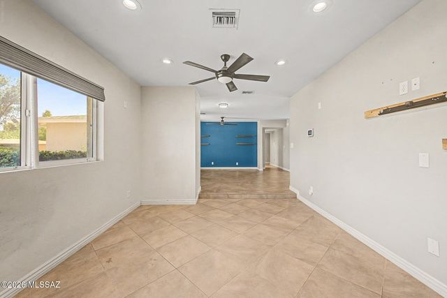 7550 E Rio Verde Drive, Tucson, AZ 85715