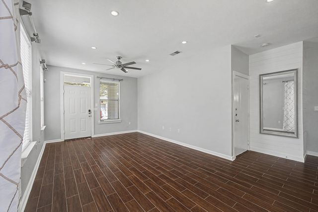 1201 Grove BLVD 2304, Austin, TX 78741