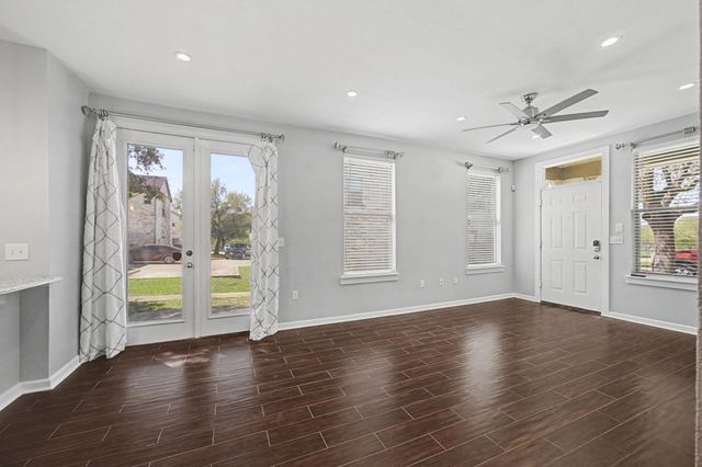 1201 Grove BLVD 2304, Austin, TX 78741