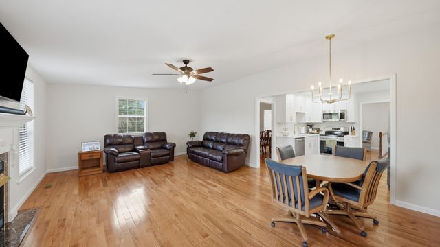 441 Sandalwood Drive, Hixson, TN 37343