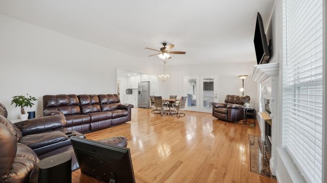 441 Sandalwood Drive, Hixson, TN 37343