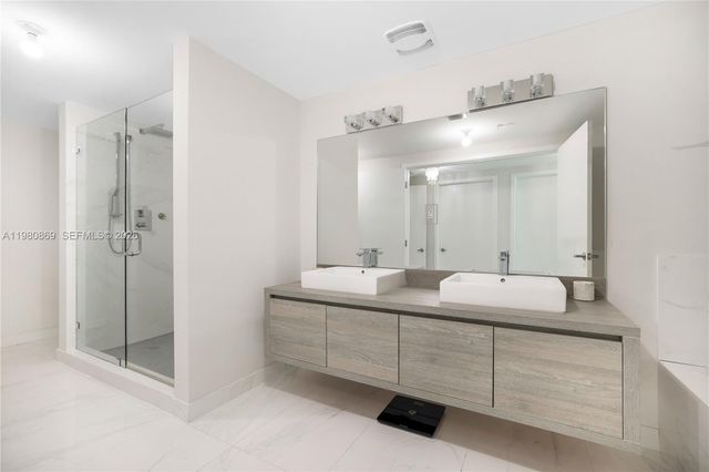 400 Sunny Isles Boulevard 2019, Sunny Isles Beach, FL 33160