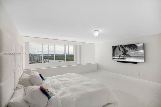 400 Sunny Isles Boulevard 2019, Sunny Isles Beach, FL 33160
