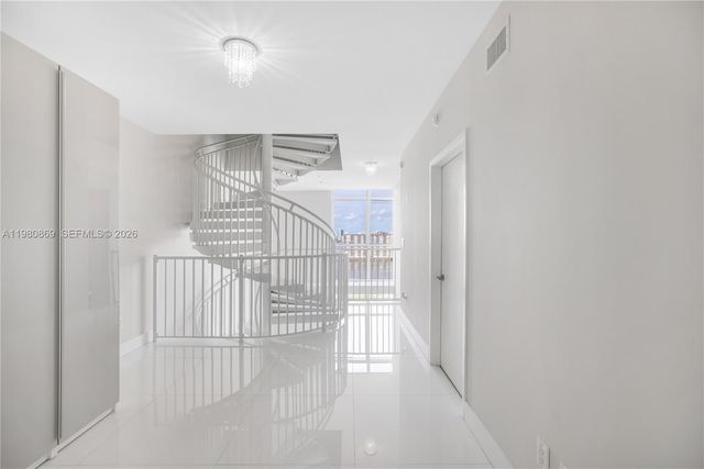 400 Sunny Isles Boulevard 2019, Sunny Isles Beach, FL 33160