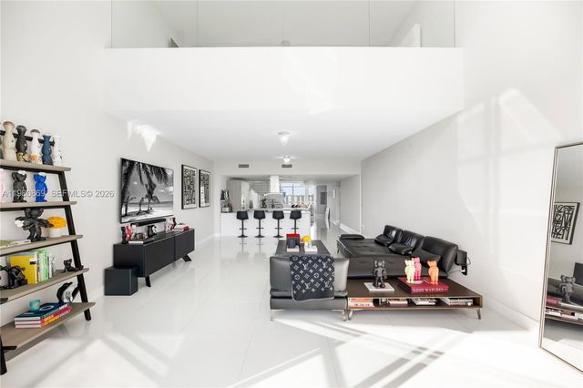 400 Sunny Isles Boulevard 2019, Sunny Isles Beach, FL 33160