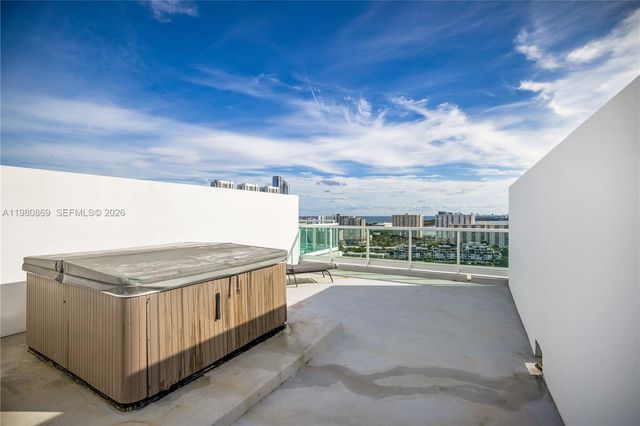 400 Sunny Isles Boulevard 2019, Sunny Isles Beach, FL 33160