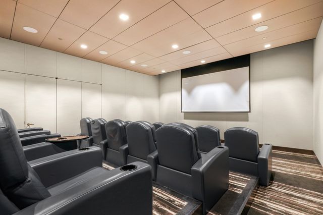 1 Franklin St 2404, Boston, MA 02110