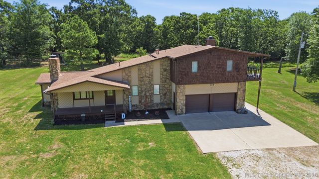 7430 Jefferson Road, Okmulgee, OK 74447