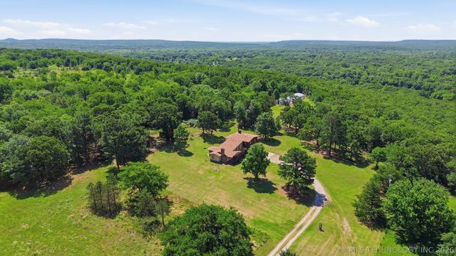 7430 Jefferson Road, Okmulgee, OK 74447