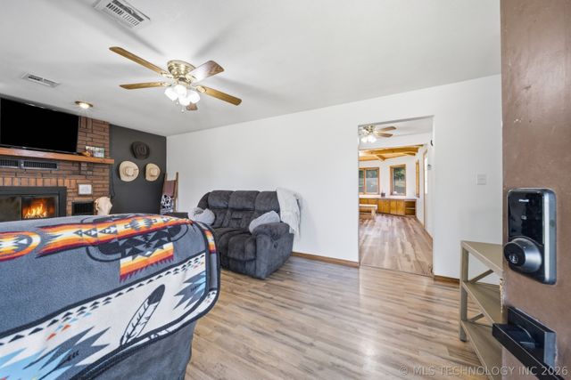 7430 Jefferson Road, Okmulgee, OK 74447